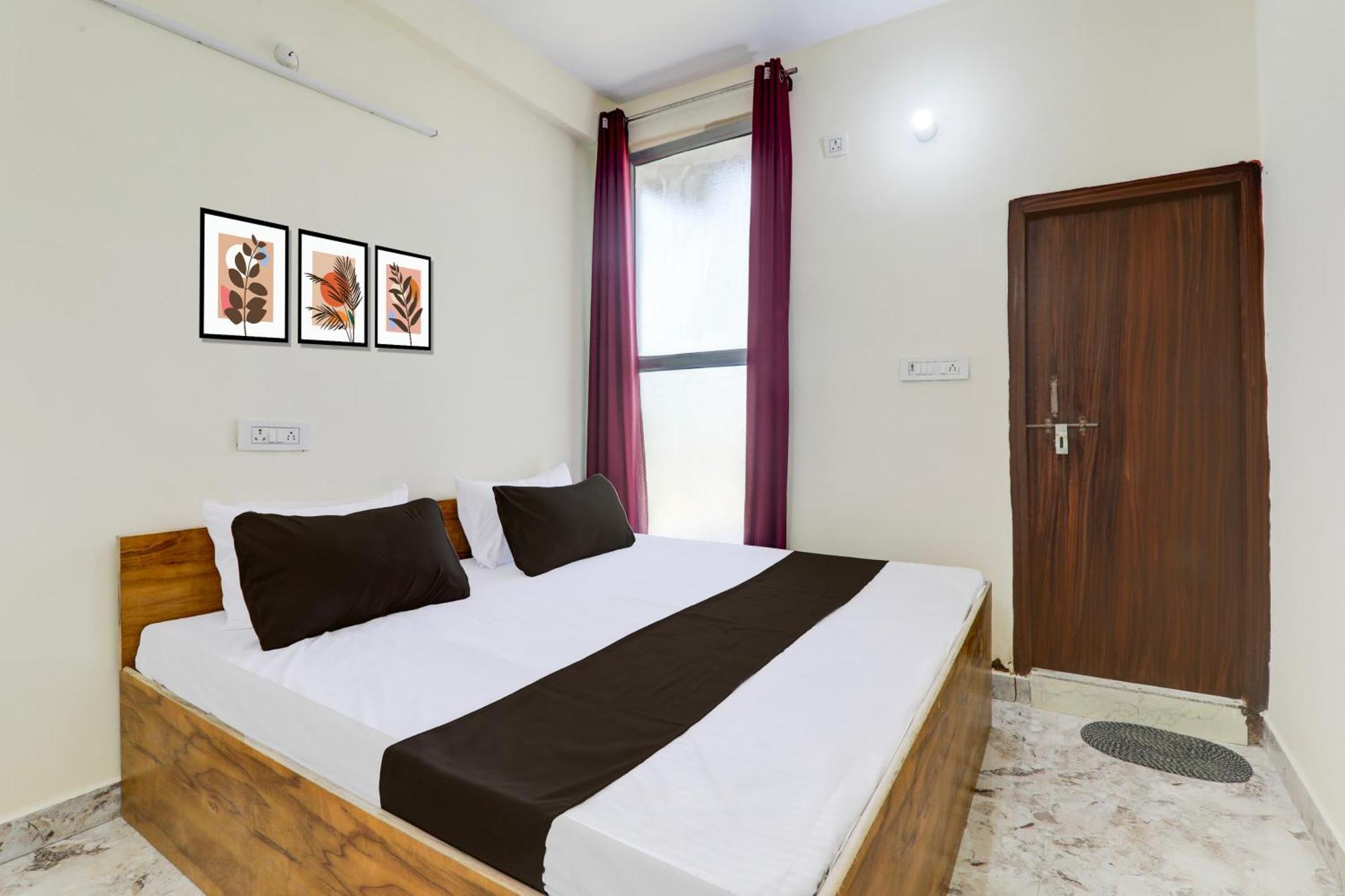 Hotel O Rn Chinhat ภายนอก รูปภาพ